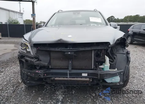 2016 Mercedes-Benz Gl 550 4Matic z USA, uszkodzony, nr VIN 4JGDF7DE2GA656358